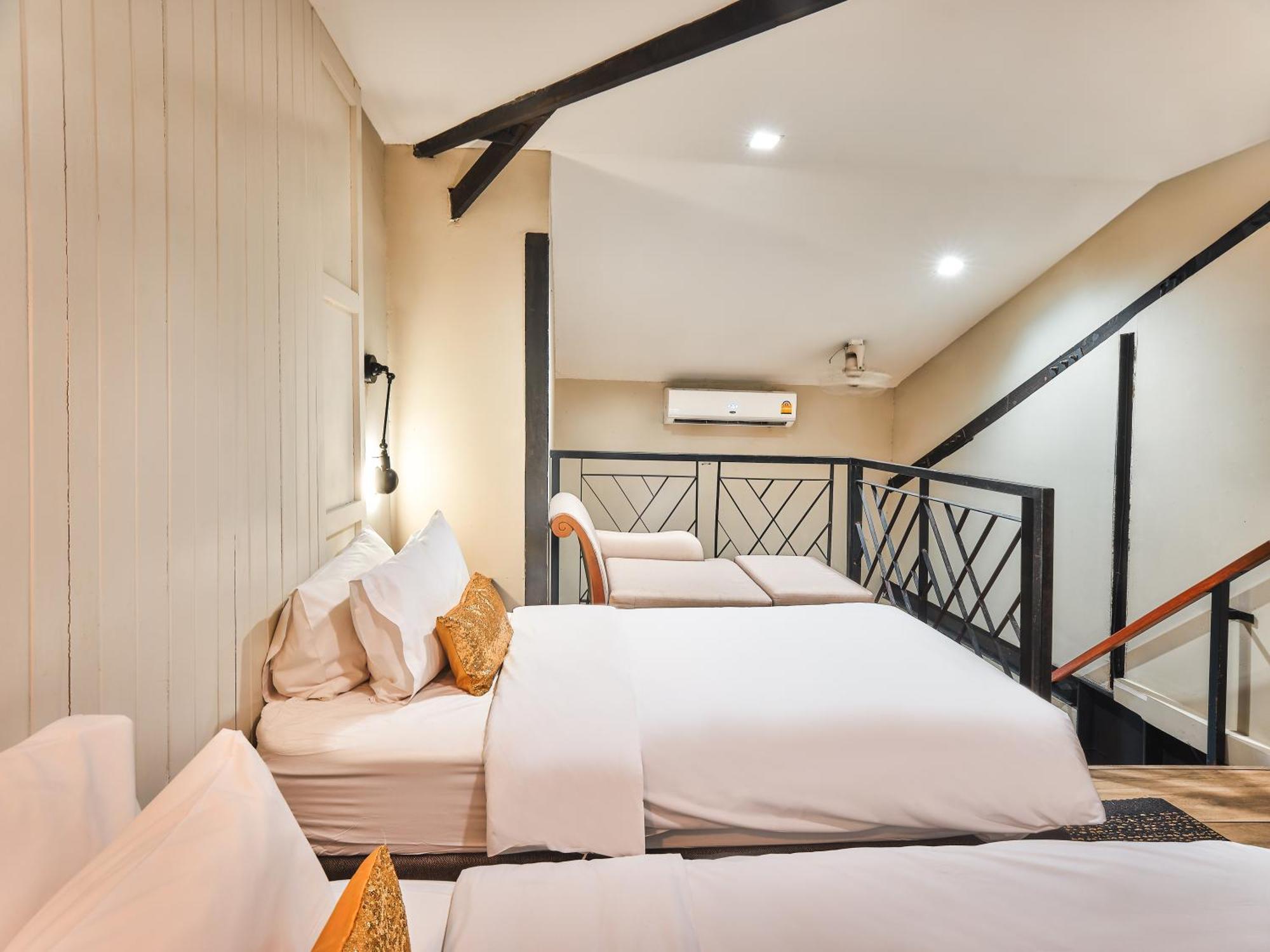 Theatre Heritage - Silom Albergue *